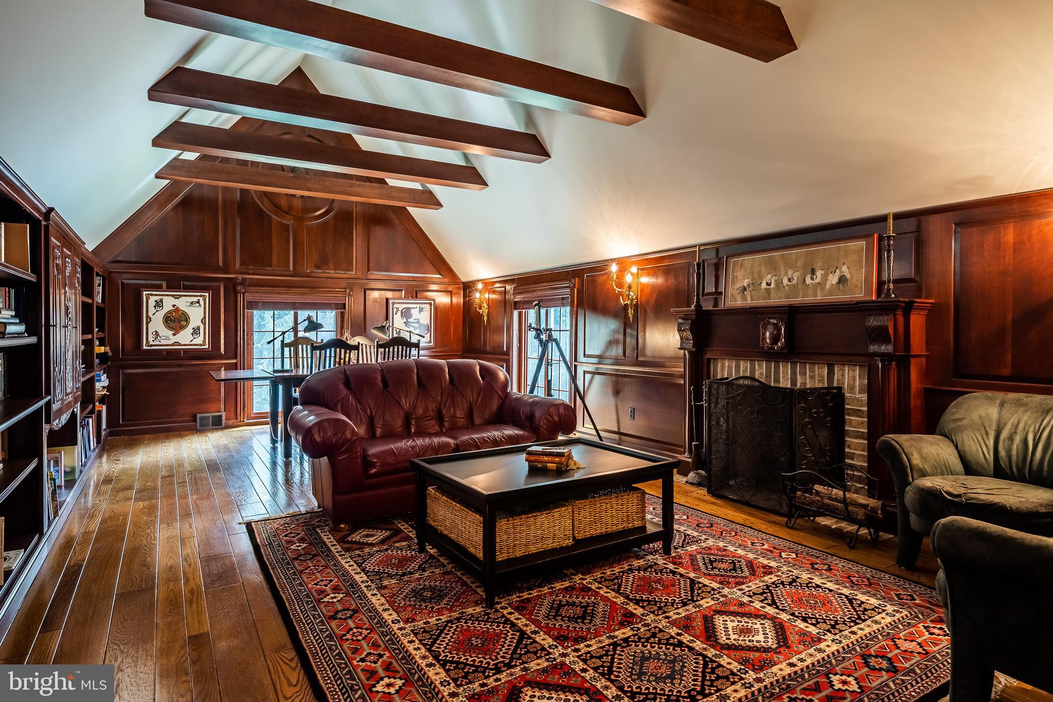 39 Longview Road Coatesville, PA 19320 - Photo 20 of 32 Library