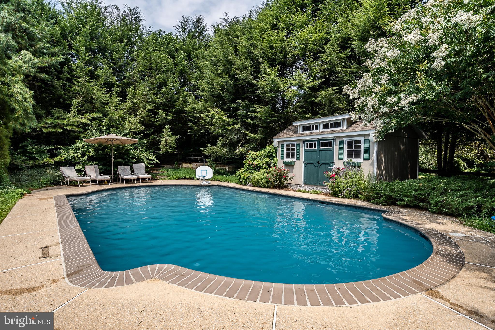 39 Longview Road Coatesville, PA 19320 - Photo 26 of 32 Pool