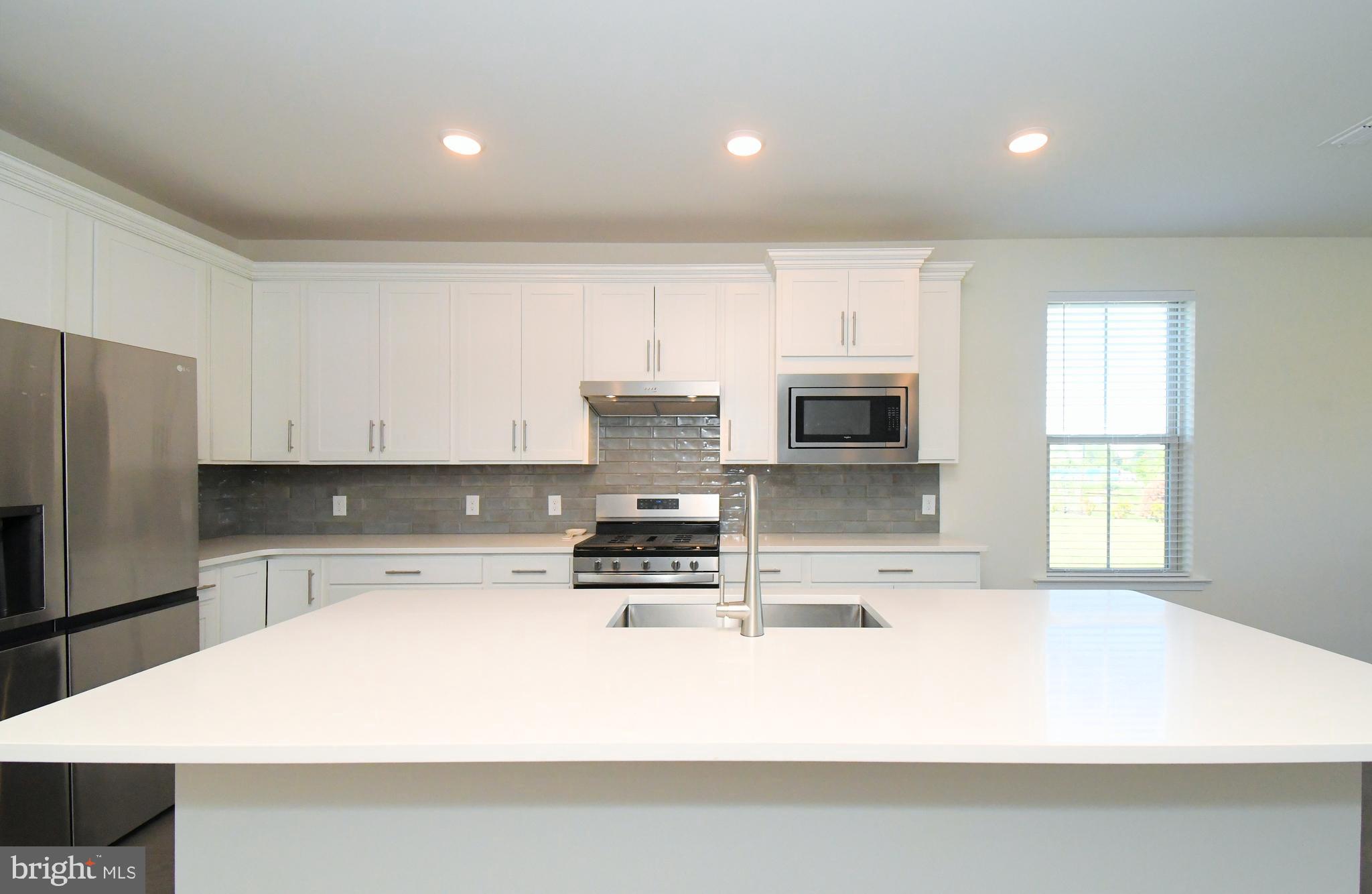 1024 Wright Street Hatfield, PA 19440 - Photo 7 of 68