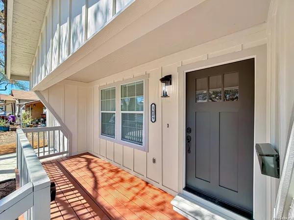 $1,650 | 1609 Fresno, San Antonio, TX 78201