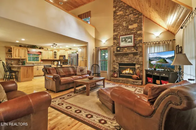 $489,900 | 1150 Grandview Way, Jamestown, TN 38556