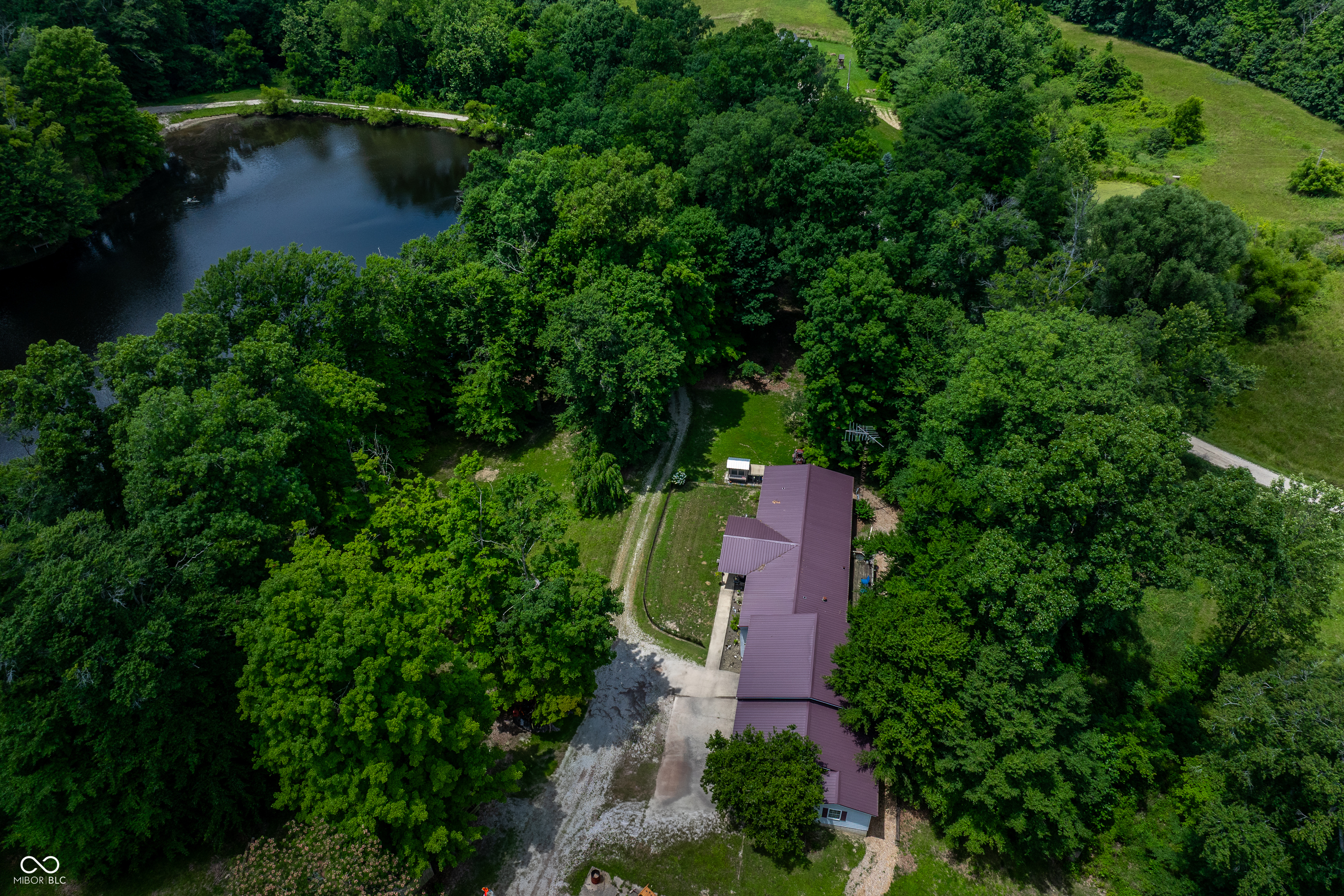 2501 Mitten Road Bowling Green, IN 47833 - Photo 2 of 57 Gallery Image 2