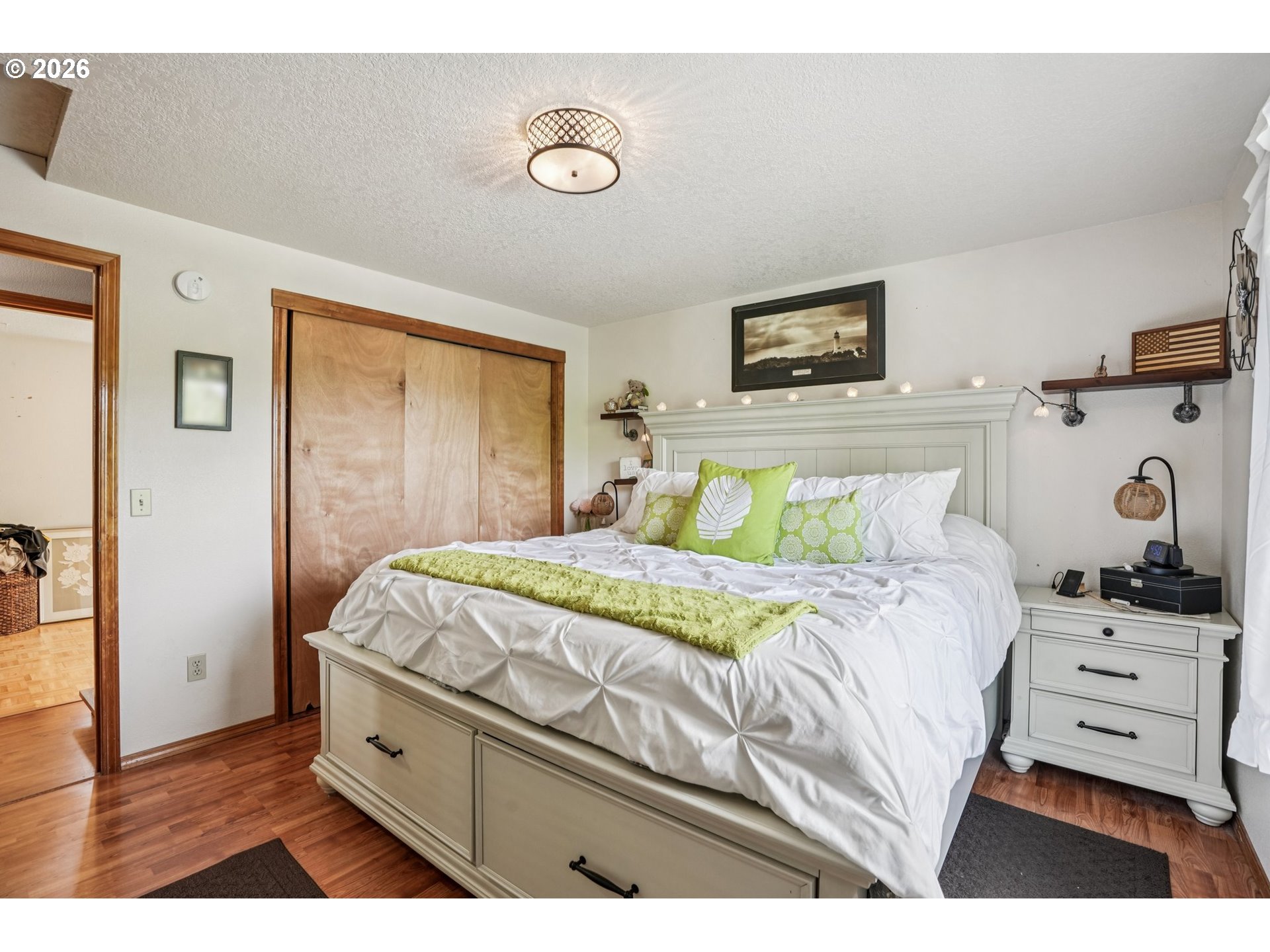 128 North 31st Avenue Cornelius, OR 97113 - Photo 11 of 32 a bedroom with a bed and a window