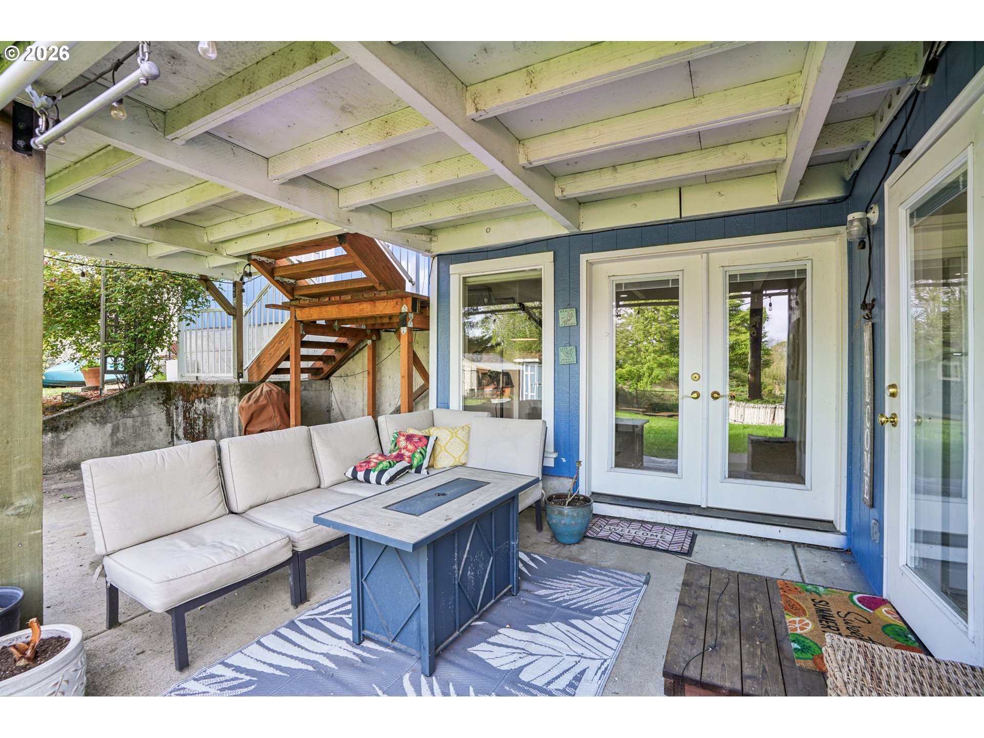 128 North 31st Avenue Cornelius, OR 97113 - Photo 25 of 32 a outdoor living space with furniture and a garden