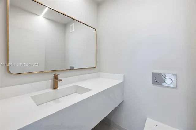 $8,500 | 1541 Brickell Avenue, Unit B3503, Miami, FL 33129