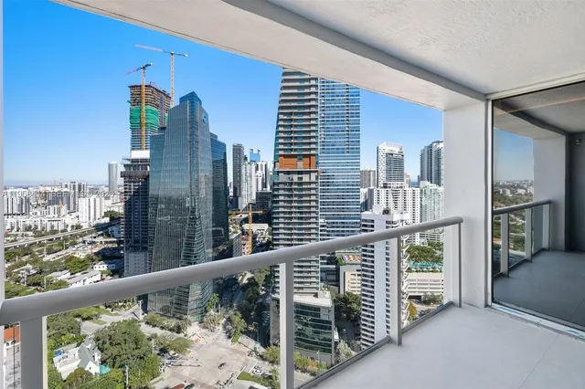 $8,500 | 1541 Brickell Avenue, Unit B3503, Miami, FL 33129