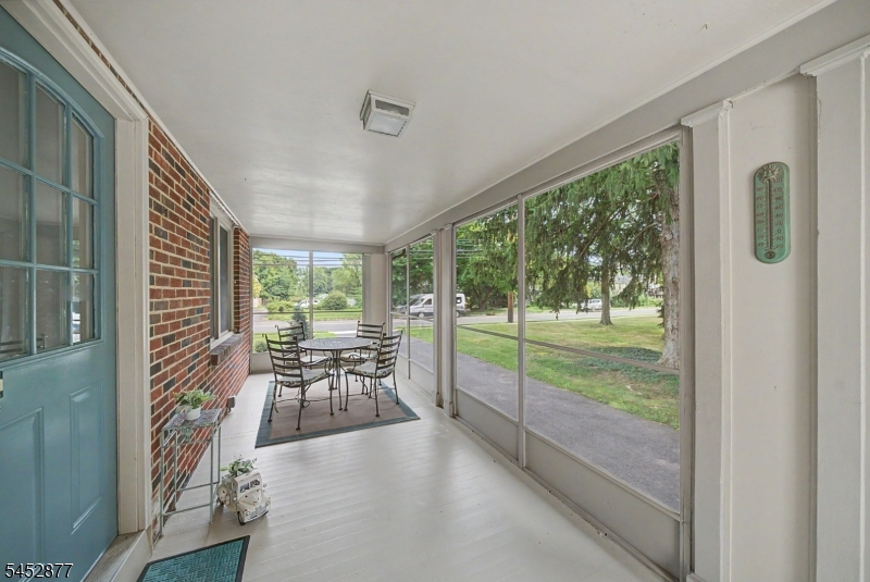 409 Ridge Road Dayton, NJ 08810 - Photo 2 of 36 Gallery Image 2