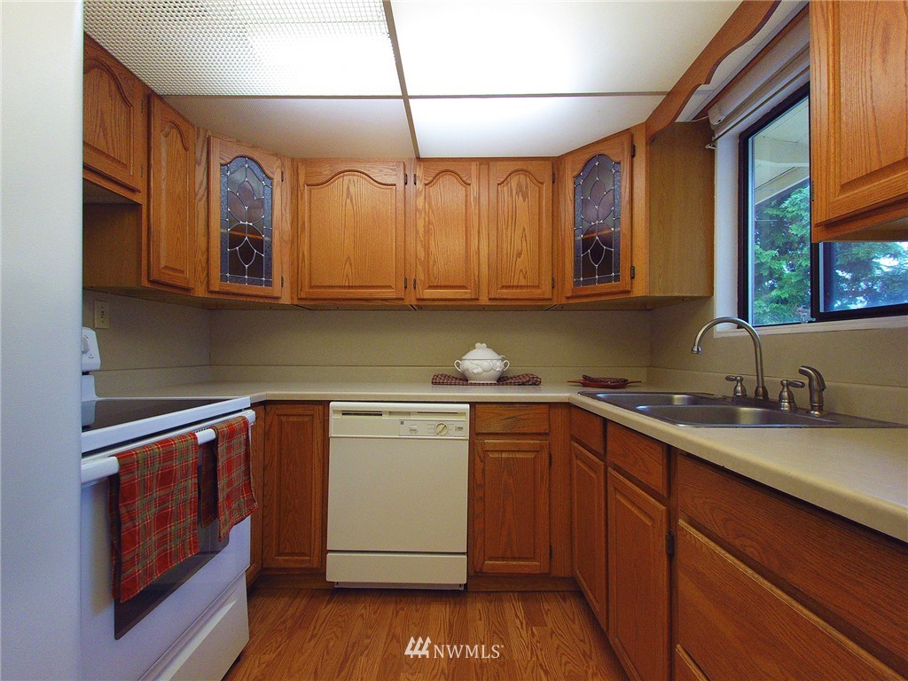 272 Gunn Road Port Angeles, WA 98362 - Photo 6 of 25