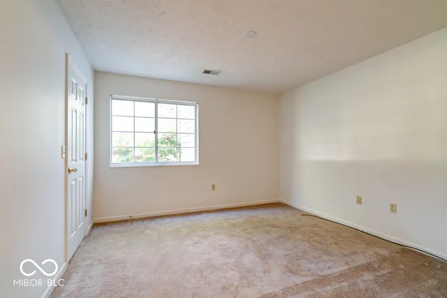 $178,000 | 8112 Glenwillow Lane, Unit 102, Indianapolis, IN 46278