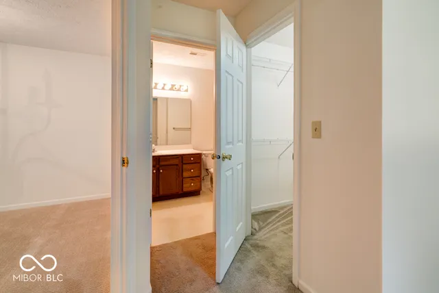 $178,000 | 8112 Glenwillow Lane, Unit 102, Indianapolis, IN 46278