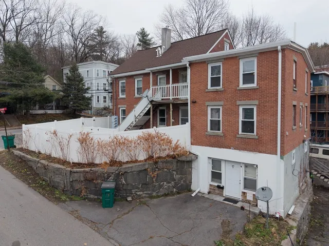 $560,000 | 151 Mechanic Street, Fitchburg, MA 01420