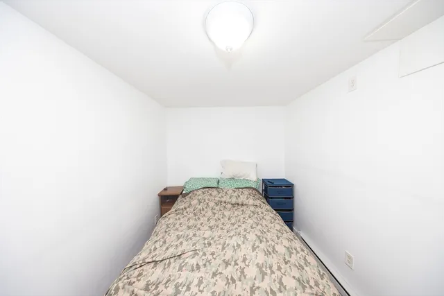 a view of bedroom and bedroom