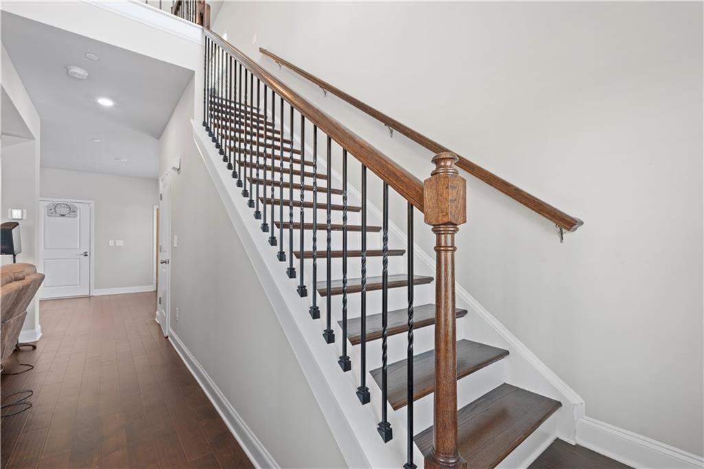 1030 Shy Lane Marietta, GA 30060 - Photo 23 of 50 a view of entryway