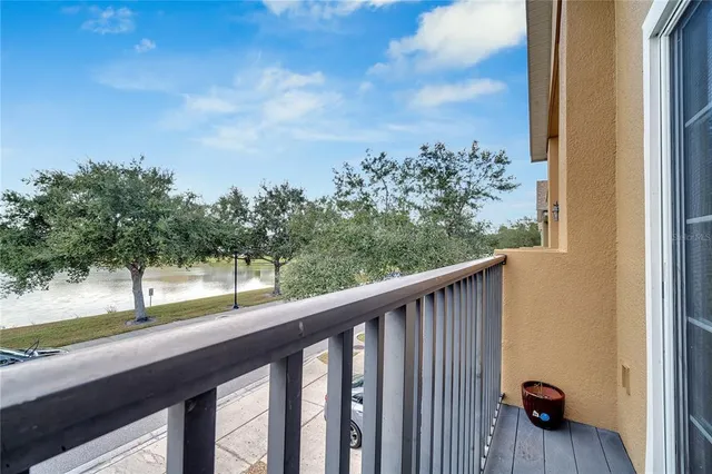 $300,000 | 1329 Broken Oak Drive, Unit 51A, Winter Garden, FL 34787