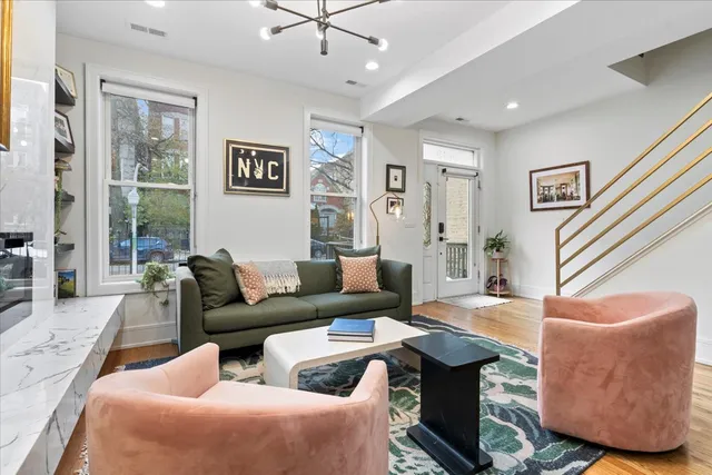 $849,900 | 1449 North Maplewood Avenue, Chicago, IL 60622