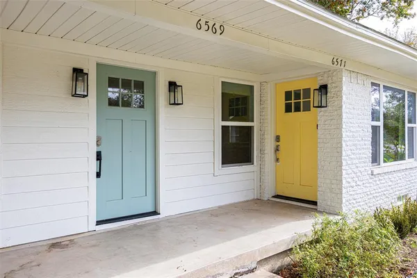 a view of front door of house