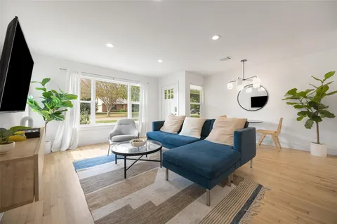 $725,000 | 6569 Ascot Lane, Dallas, TX 75214