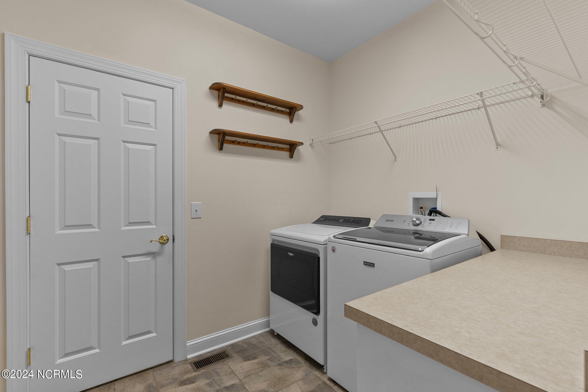 114 P3093 West End, NC 27376 - Photo 34 of 53 35-web-or-mls-707A8254