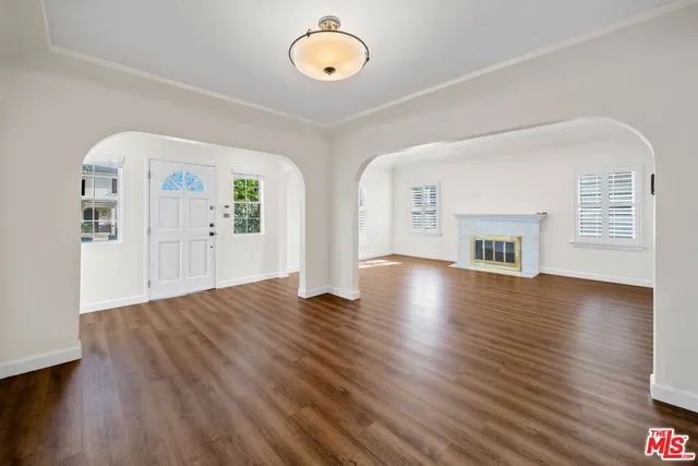 $7,500 | 1453 South Durango Avenue, Los Angeles, CA 90035