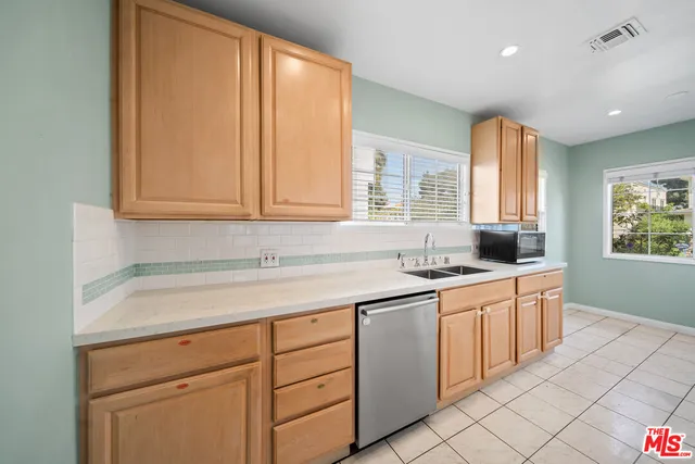 $7,500 | 1453 South Durango Avenue, Los Angeles, CA 90035