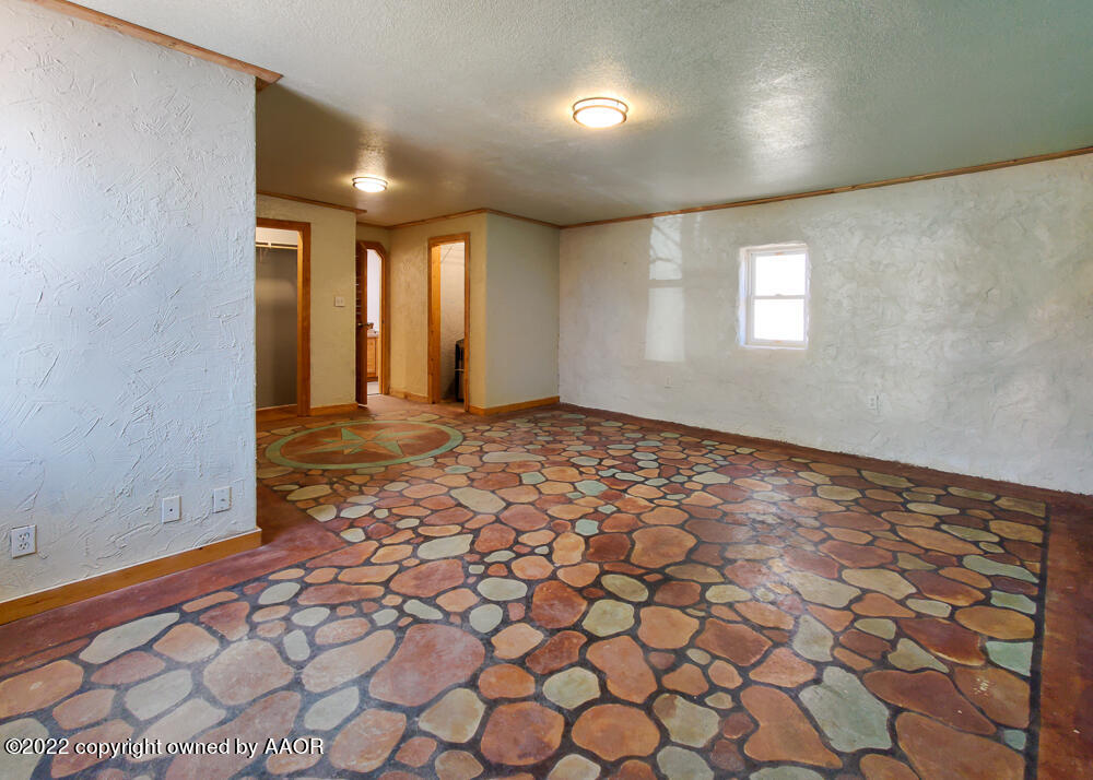 644 Cherokee Road Fritch, TX 79036 - Photo 15 of 40 Master Bedroom View 3