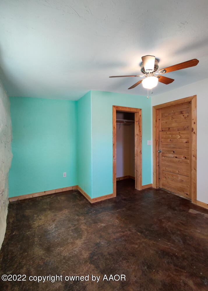 644 Cherokee Road Fritch, TX 79036 - Photo 23 of 40 2nd Bedroom View 3