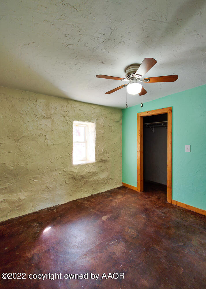 644 Cherokee Road Fritch, TX 79036 - Photo 27 of 40 3rd Bedroom