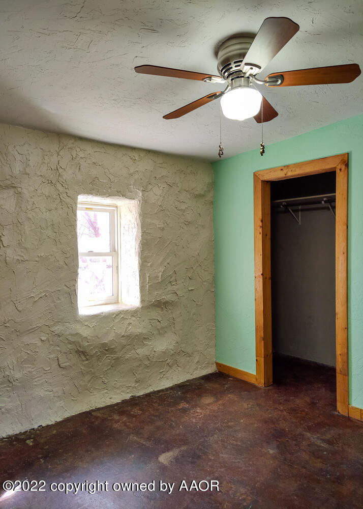 644 Cherokee Road Fritch, TX 79036 - Photo 28 of 40 3rd bedroom View 2