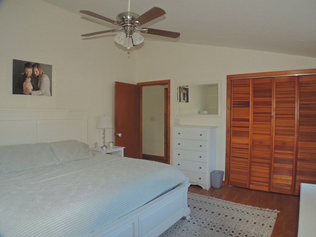35 Bayview Street Wareham, MA 02571 - Photo 11 of 23