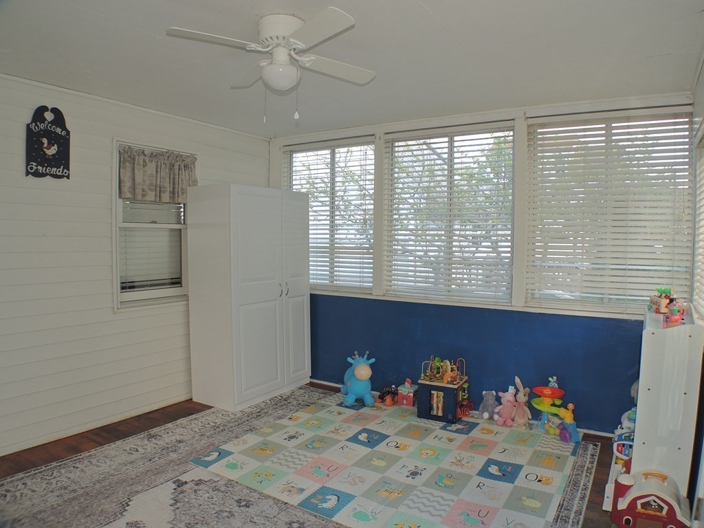 35 Bayview Street Wareham, MA 02571 - Photo 16 of 23