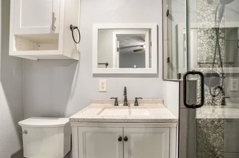 $289,999 | 405 Harriett Street, Arlington, TX 76010