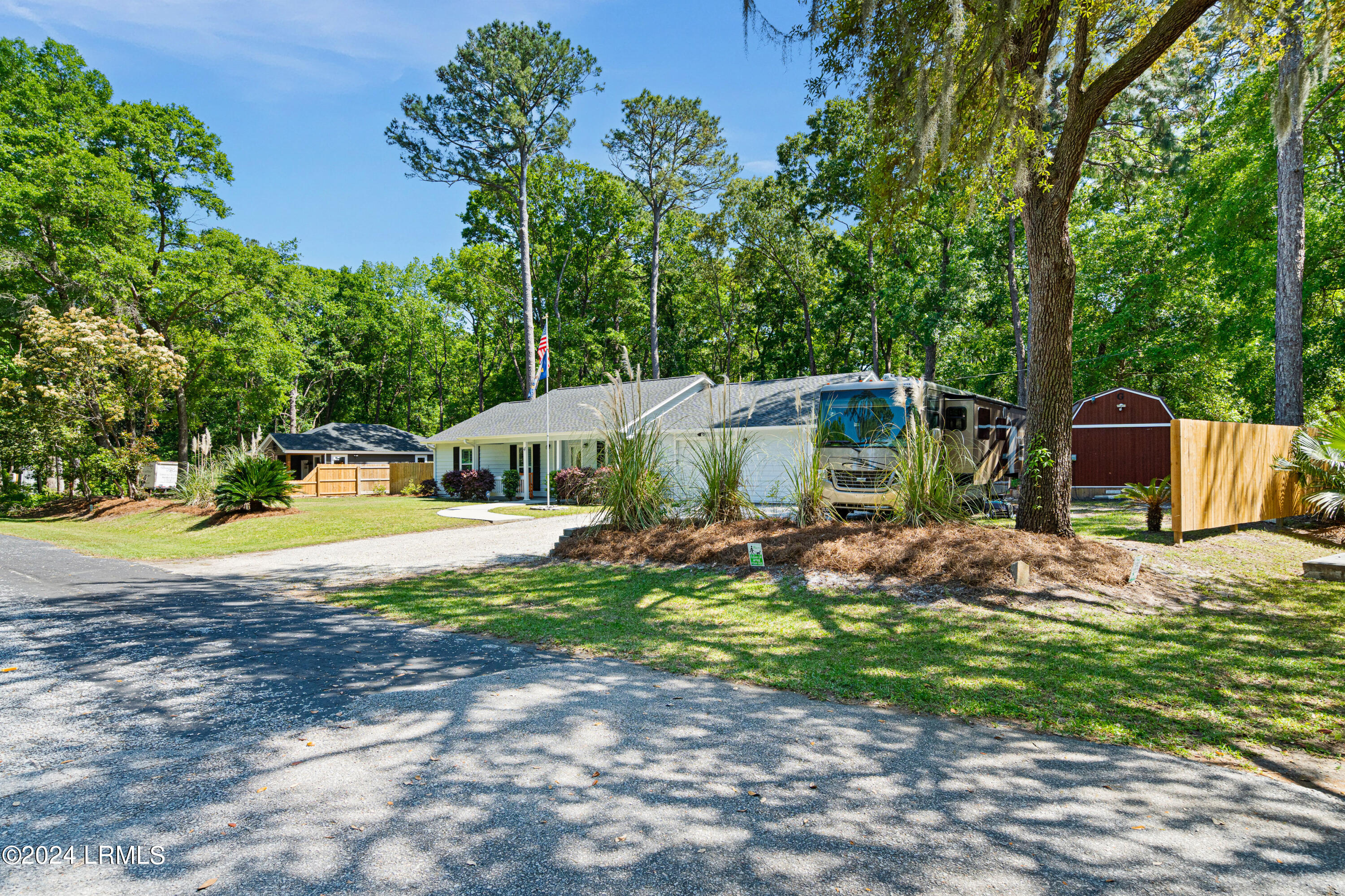 4 State Rd S-7-429 Beaufort, SC 29907 - Photo 4 of 50 4 Red Tip-4
