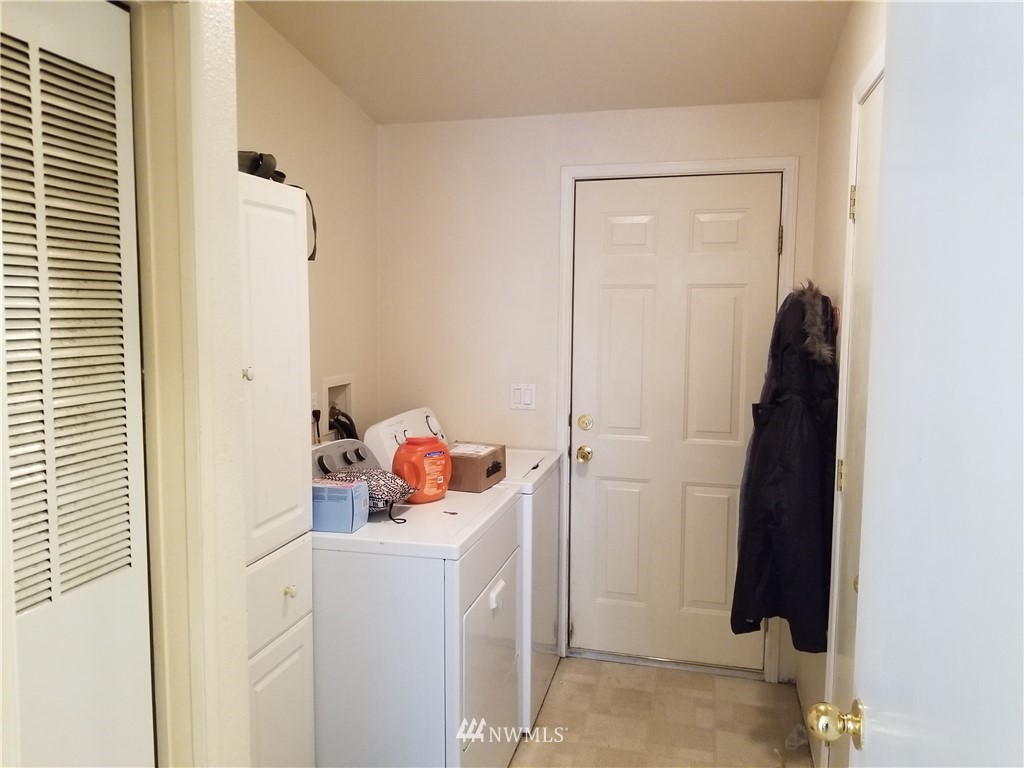 5800 Truck Road Deming, WA 98244 - Photo 11 of 17