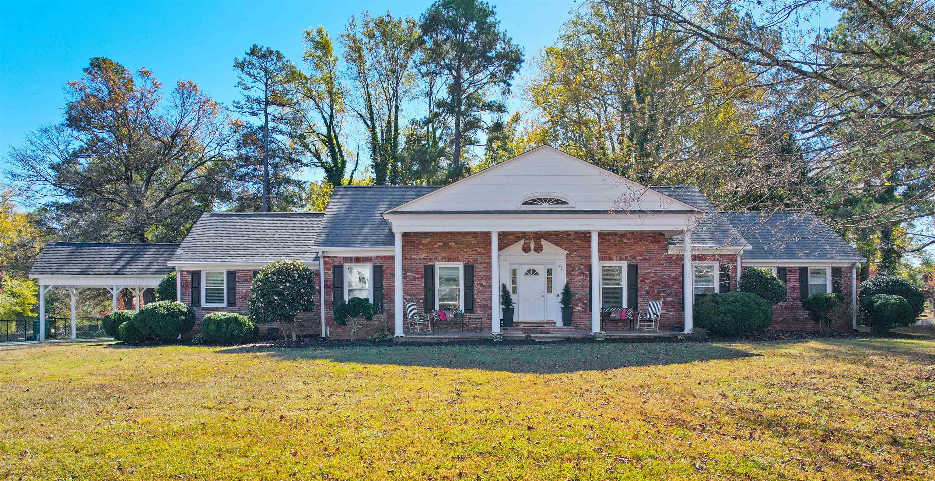 201 Crestview Drive Gaffney, SC 29340 - Photo 2 of 42
