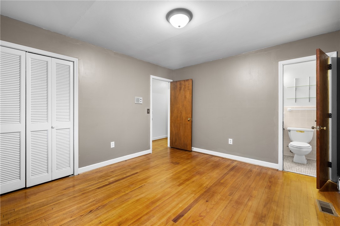 406 Rock Creek Road Clemson, SC 29631 - Photo 14 of 29 Primary bedroom