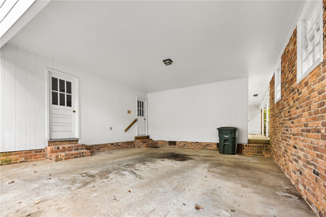 406 Rock Creek Road Clemson, SC 29631 - Photo 19 of 29 Carport