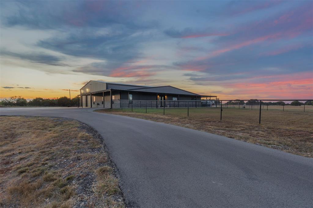 9700 Nix Road Tolar, TX 76476 - Photo 32 of 39