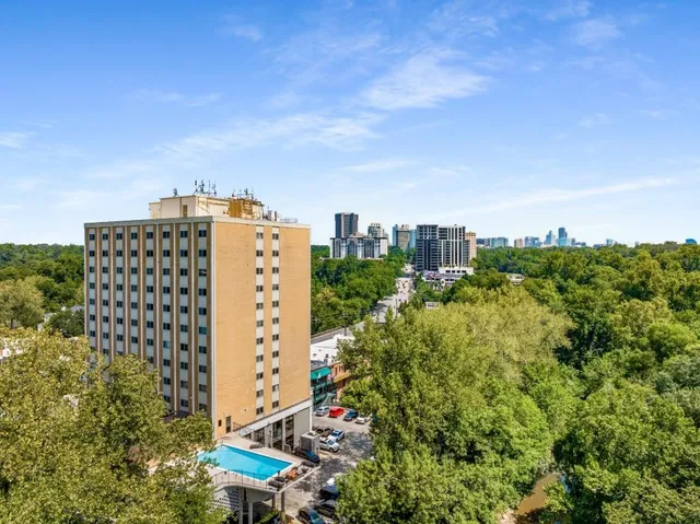 $1,400 | 2285 Peachtree Street Northeast, Unit 608, Atlanta, GA 30309