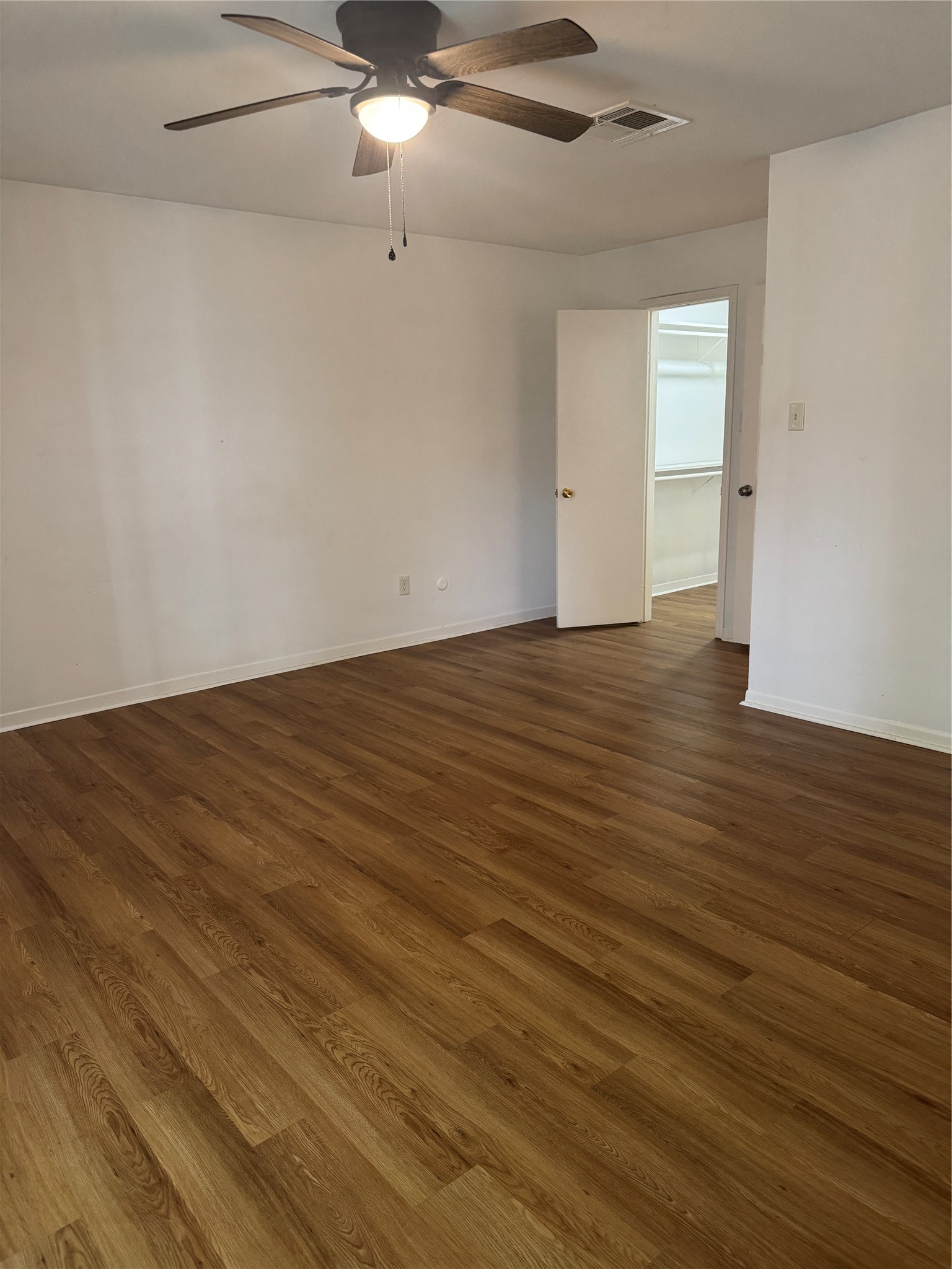 6645 Wanda Lane Houston, TX 77074 - Photo 26 of 27 Primary bedroom