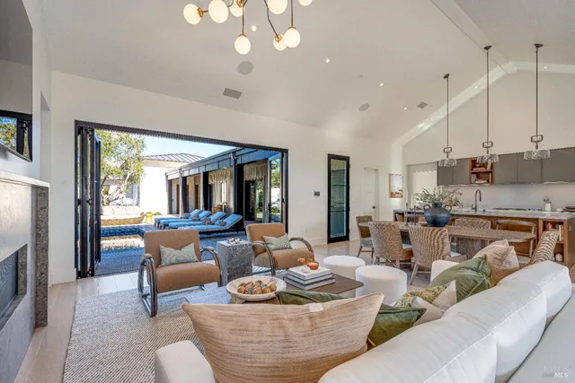 $4,150,000 | 110 Vintners Court, Napa, CA 94559