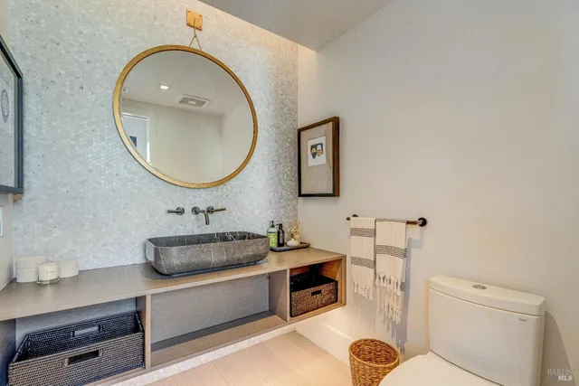 $4,150,000 | 110 Vintners Court, Napa, CA 94559