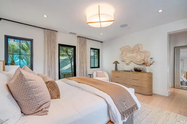 $4,150,000 | 110 Vintners Court, Napa, CA 94559