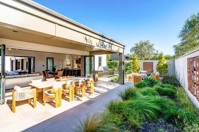 $4,150,000 | 110 Vintners Court, Napa, CA 94559