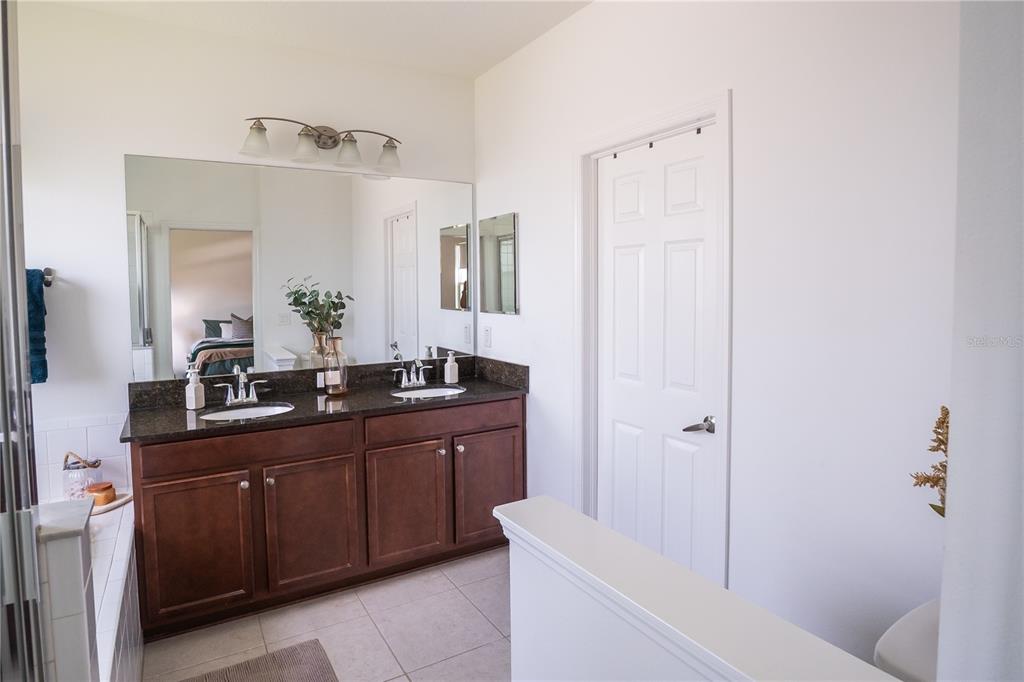 1629 Montgomery Bell Road Wesley Chapel, FL 33543 - Photo 31 of 55