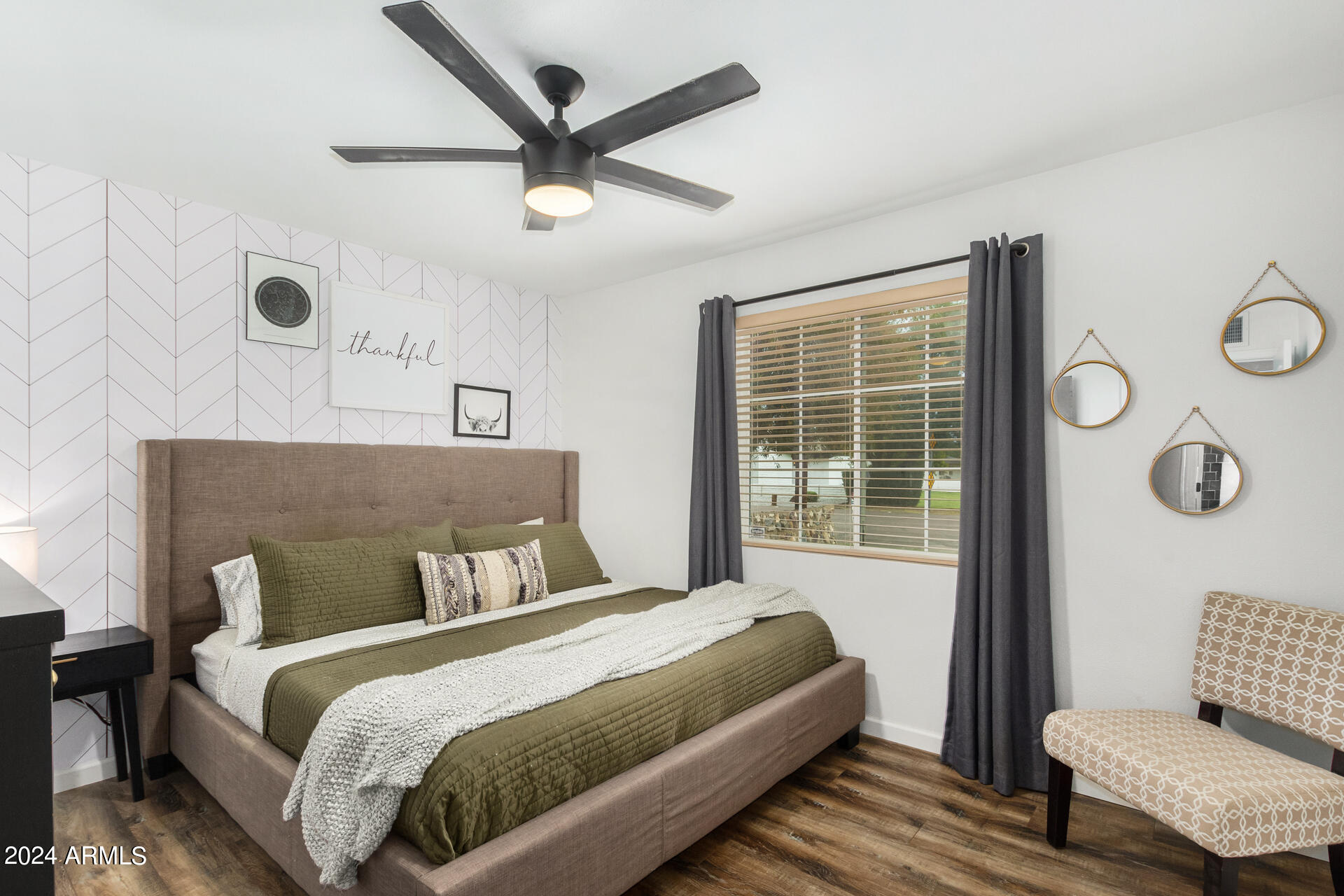 426 East Griswold Road Phoenix, AZ 85020 - Photo 11 of 30 19 - Griswold