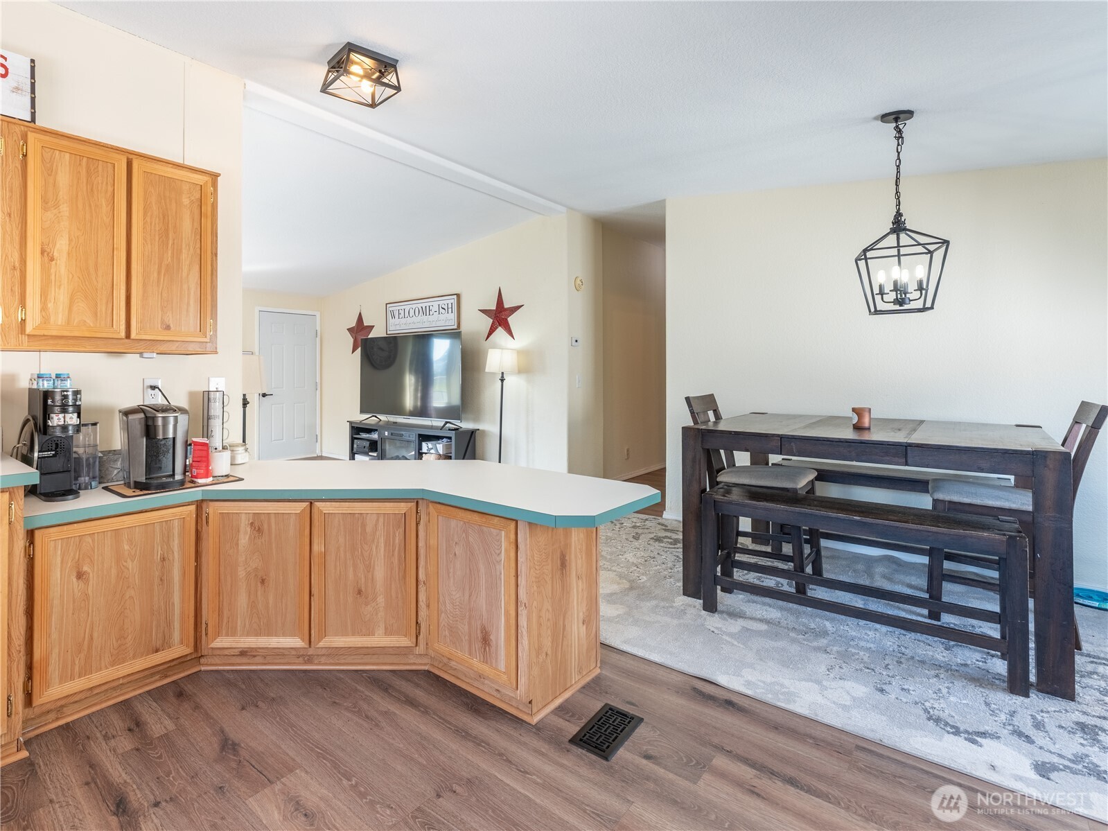 105 3rd Street Southwest Rock Island, WA 98850 - Photo 11 of 39