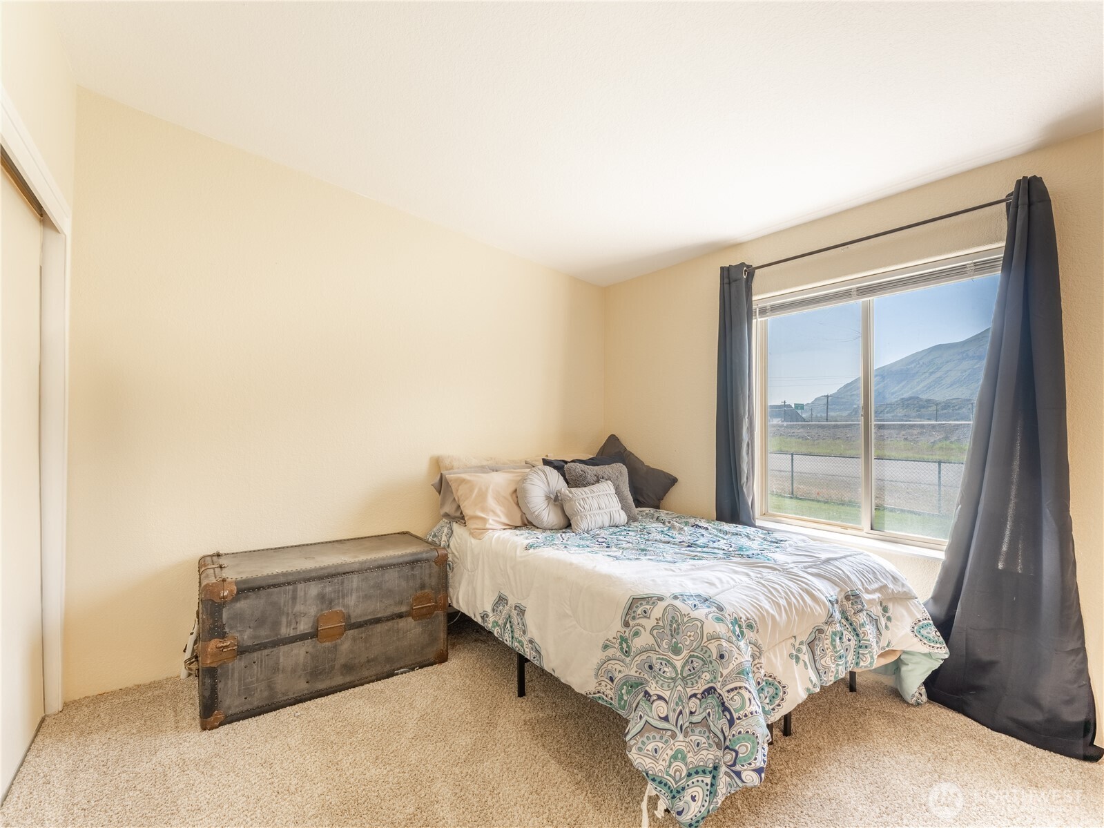 105 3rd Street Southwest Rock Island, WA 98850 - Photo 16 of 39