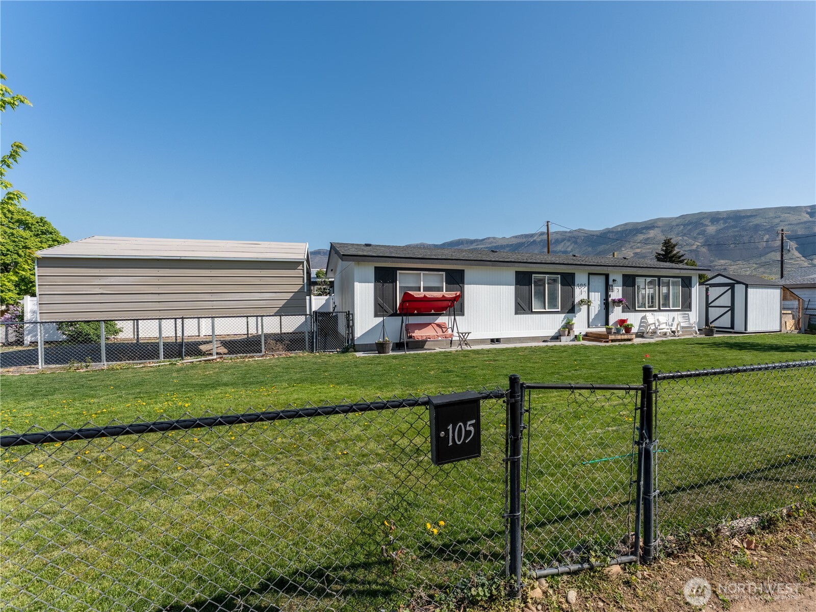 105 3rd Street Southwest Rock Island, WA 98850 - Photo 32 of 39