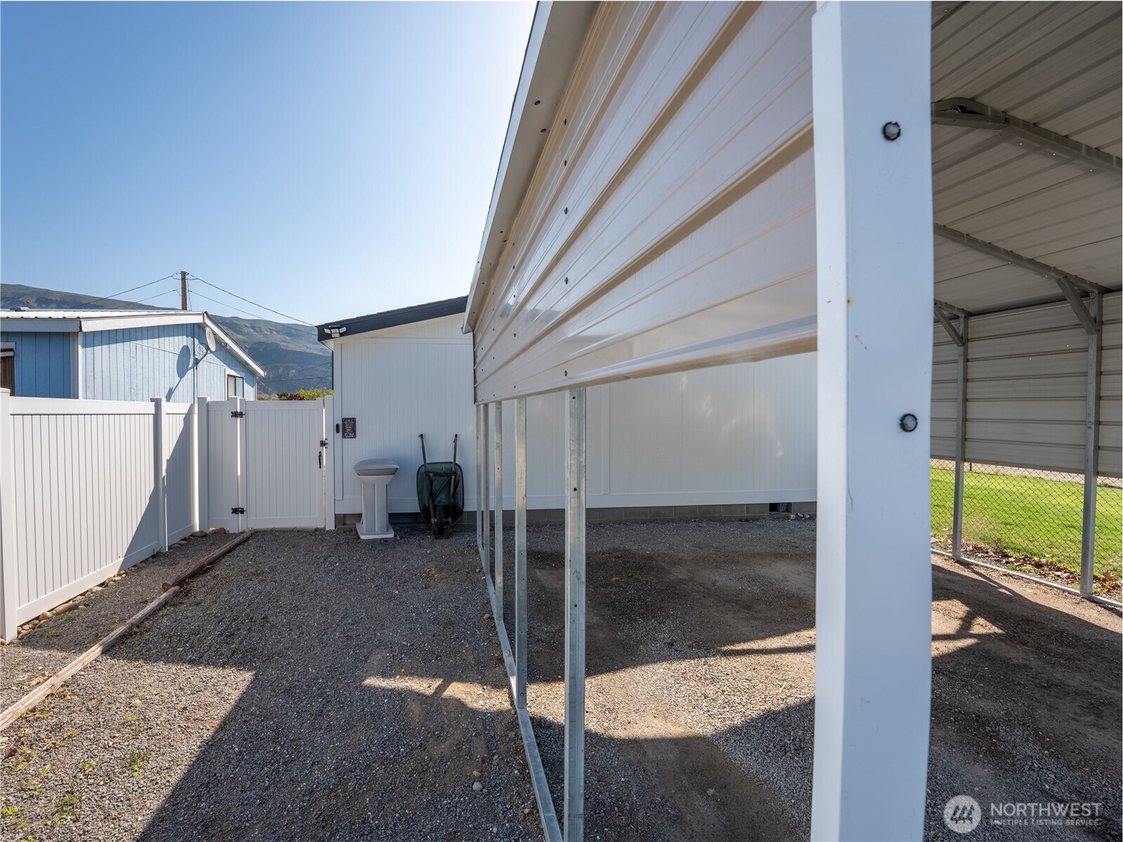 105 3rd Street Southwest Rock Island, WA 98850 - Photo 38 of 39