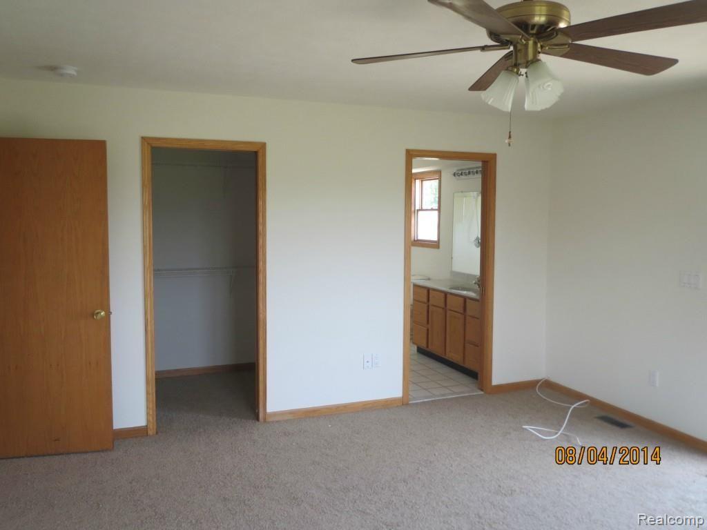 9581 Crane Road Milan, MI 48160 - Photo 24 of 36 IMG_3943.jpg
